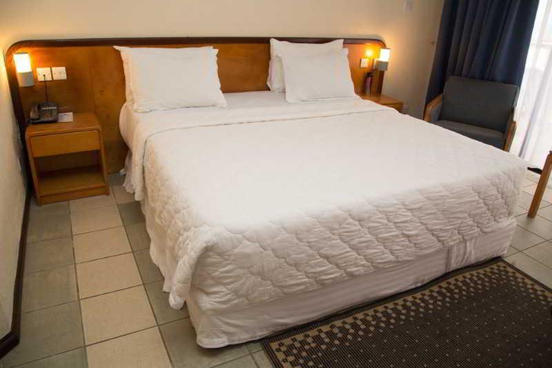 Elmina Beach Resort Luaran gambar